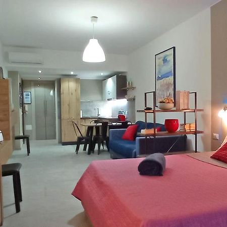 Il Piccolo Loft Apartman Ventimiglia Kültér fotó